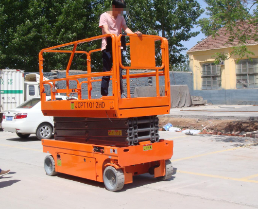 湖州移动式升降平台规格与使用规范